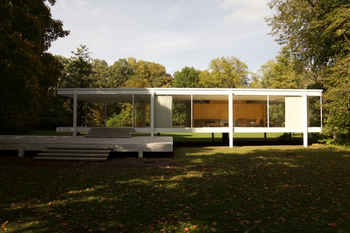 Farnsworth House by Ludwig Mies van der Rohe: Judicious use of flat mouldings can emphasize minimalism, focusing on functionality and elegance, yet create smooth transitions between glass, steel, and wood while preserving the design's purity and work as a more durable surface. Situated in Plano, Illinois.
