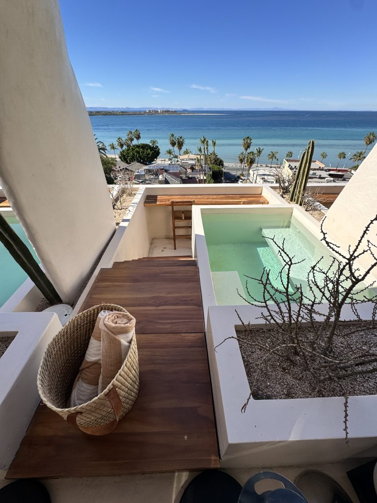 La Paz, Baja California, Wood Highlights: Wood decking and steps