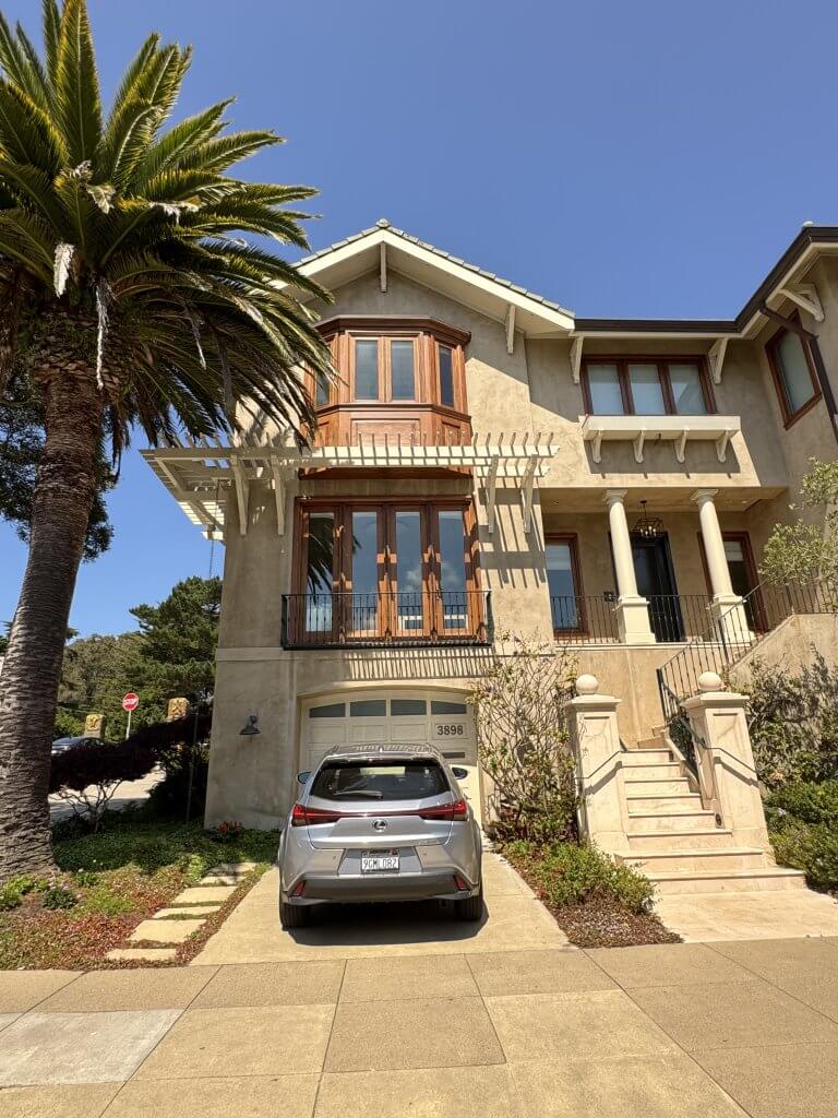 Location: Private Residence, San Francisco, California Wood Highlights: S4S Trellis style projection above second story windows wrap the facade