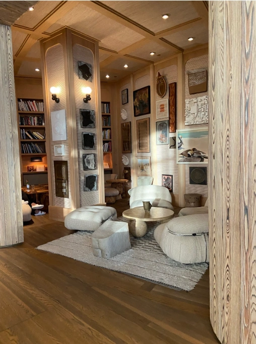 Photo credit: MetaphorDesign.comLocation: The Library, The Proper Hotel, Santa Monica, California Moulding Highlights: Decorative trim on walls, ceiling, columns, and baseboards. Tongue & Groove material used on curving walls
