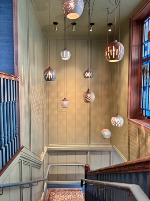 Photo credit: MetaphorDesign.com Location: Bungalow Kitchen, Tiburon, California Moulding Highlights: Wall trim, stair railing, wainscot trim, window trim
