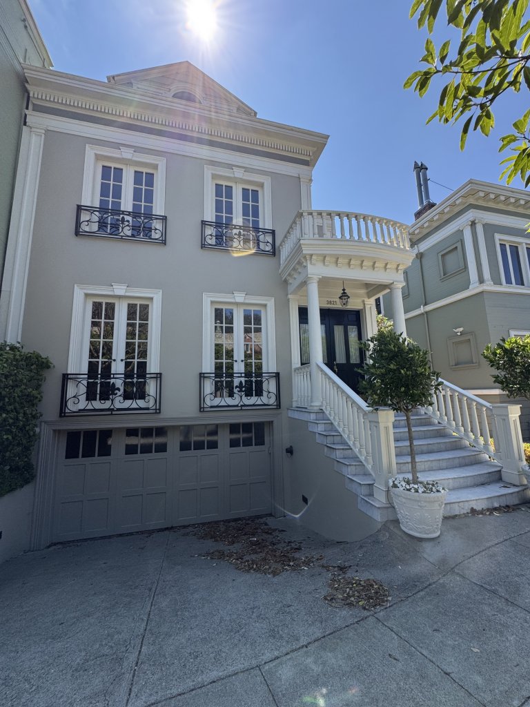 Location: Presidio Heights, San Francisco, California, Wood Highlights: Window casings are specified for interior and exterior applications and the species choice impact performance and aesthetic concerns.